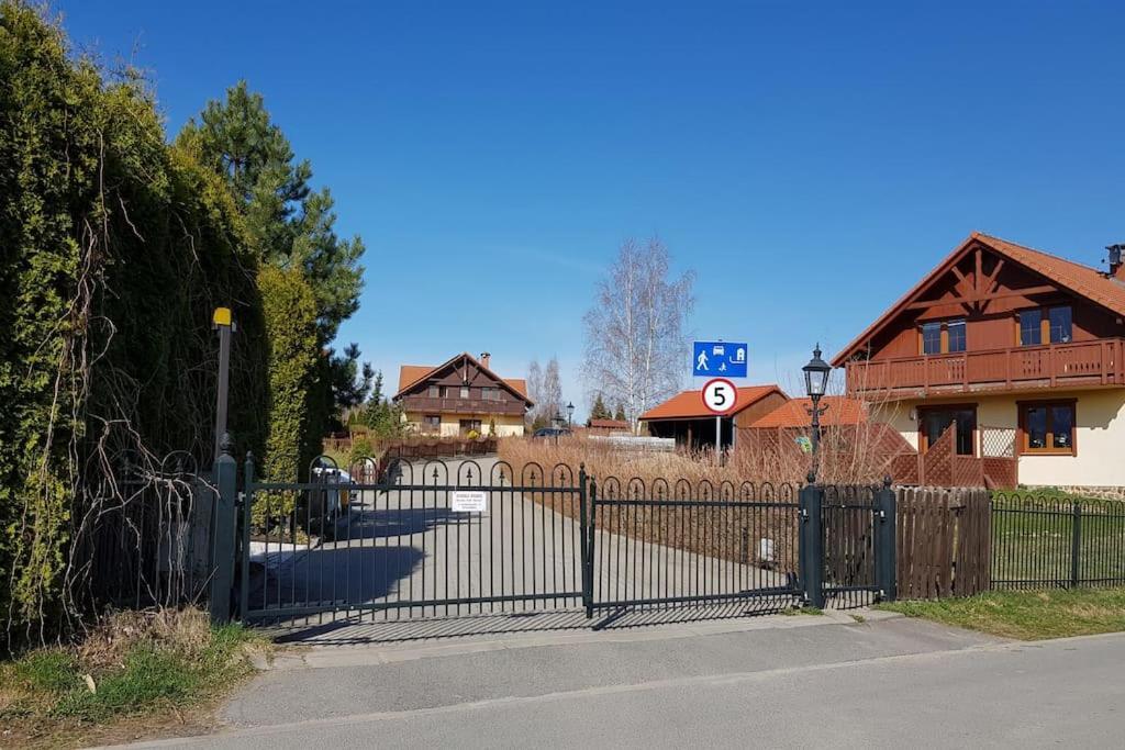 Villa Leika - Panoramablick Am Riesengebirge Myslakowice Exterior photo